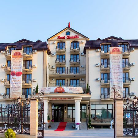Hotel Giuliano Bragadiru Extérieur photo