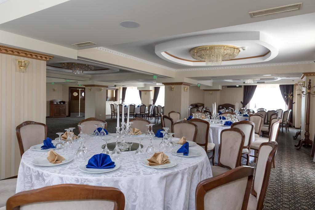 Hotel Giuliano Bragadiru Extérieur photo